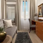 81 Apartmán *