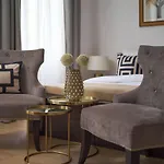 Apartmán 81 *
