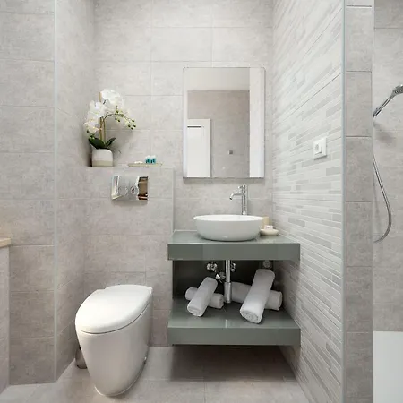Apartamento 81 *