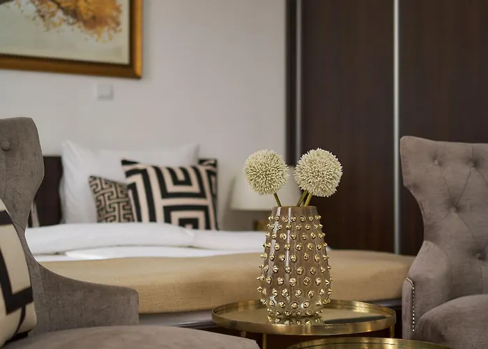 81 Apartman *